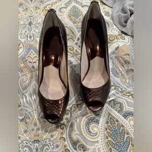 Michael Kors size 8 heel